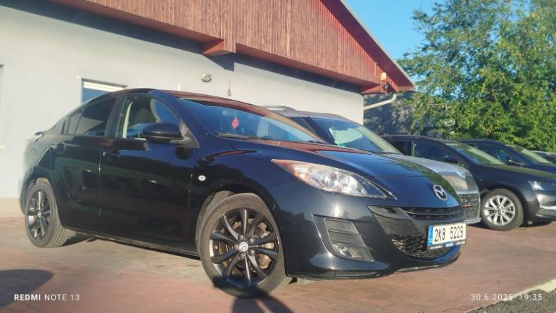 Mazda 3 - hlavní fotka inzerátu