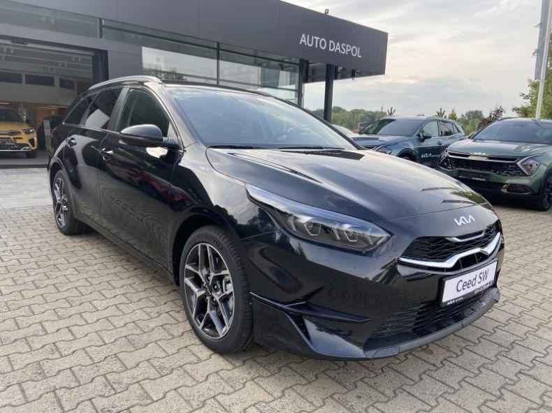 Kia Cee'd - hlavní foto