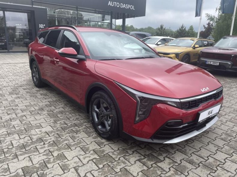Kia K4 Sportswagon - hlavní fotka
