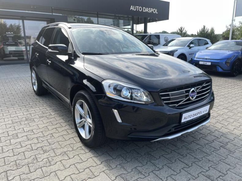 Volvo XC60 - hlavní foto