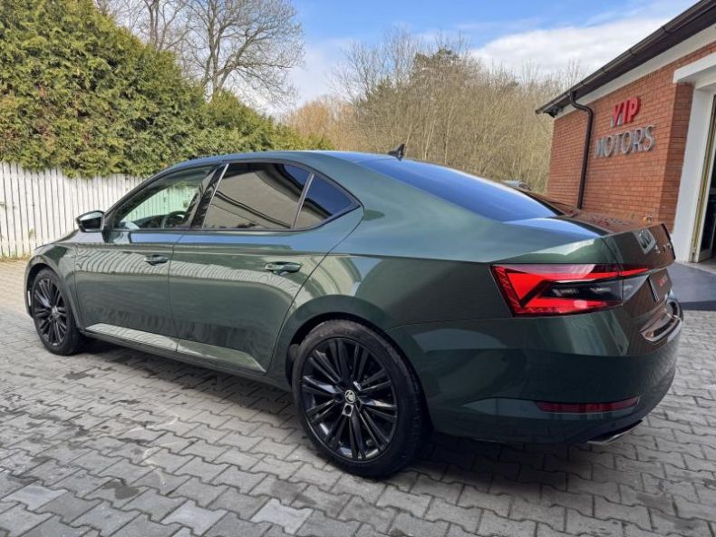 Škoda Superb - hlavní fotka