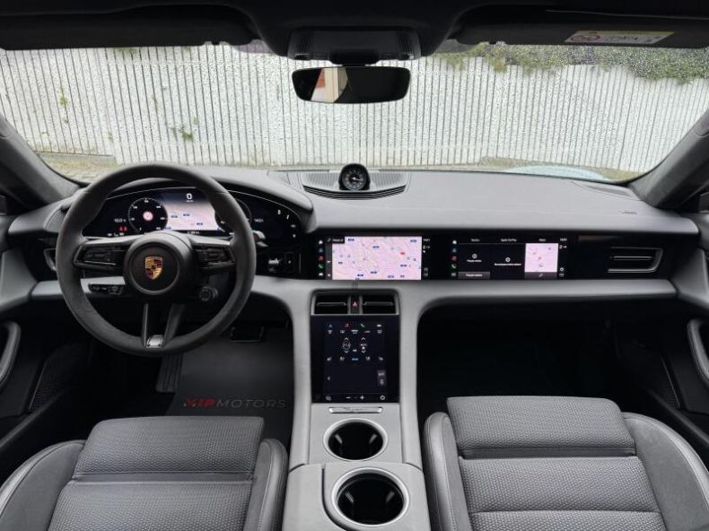 Porsche Taycan - hlavní fotka