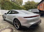 Porsche Taycan - fotka číslo 2
