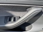Tesla Model Y - fotka číslo 13