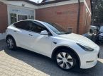 Tesla Model Y - fotka číslo 7