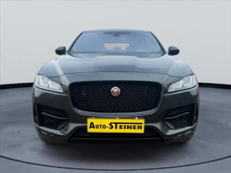 Jaguar F-Pace - hlavní foto