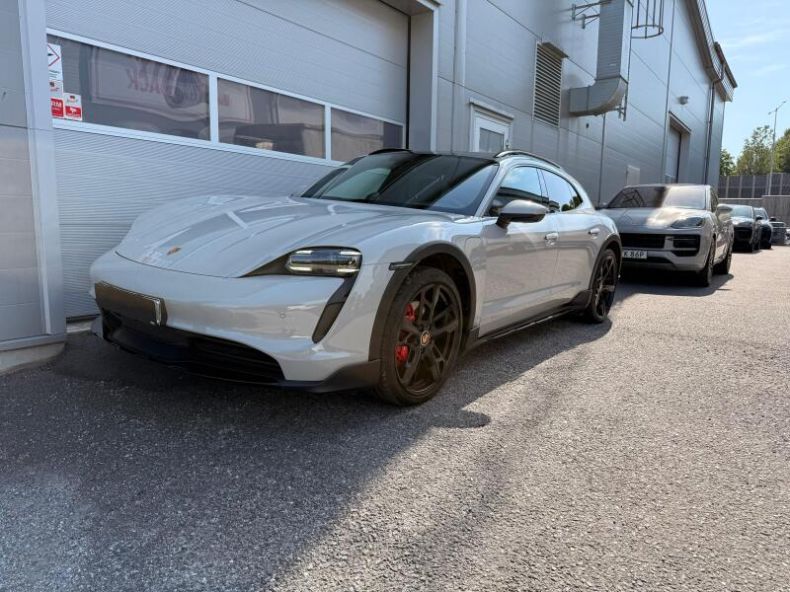 Porsche Taycan - hlavní fotka inzerátu