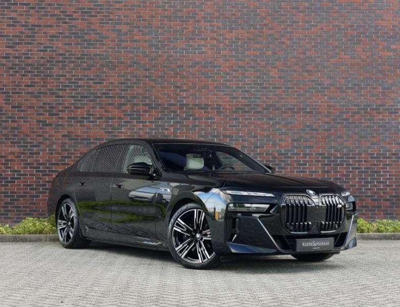 BMW Řada 7 - hlavní foto