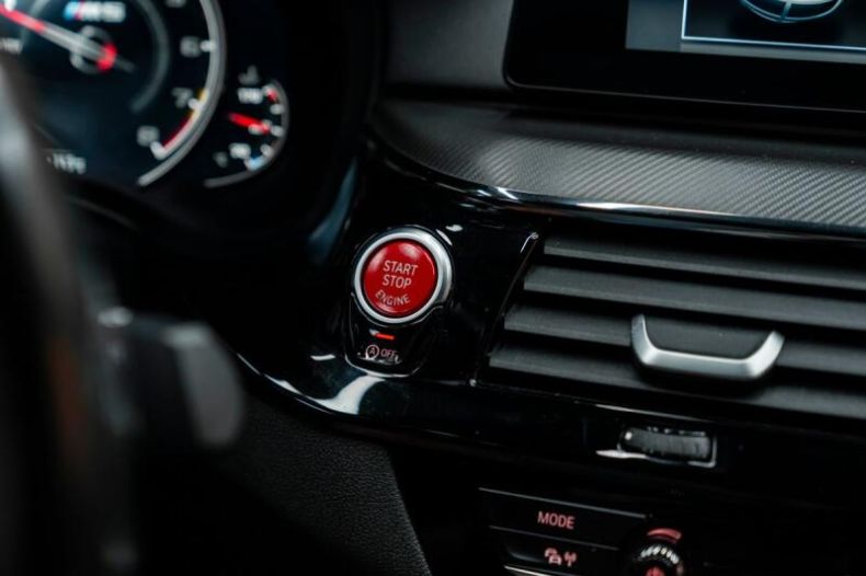BMW M5 - hlavní fotka