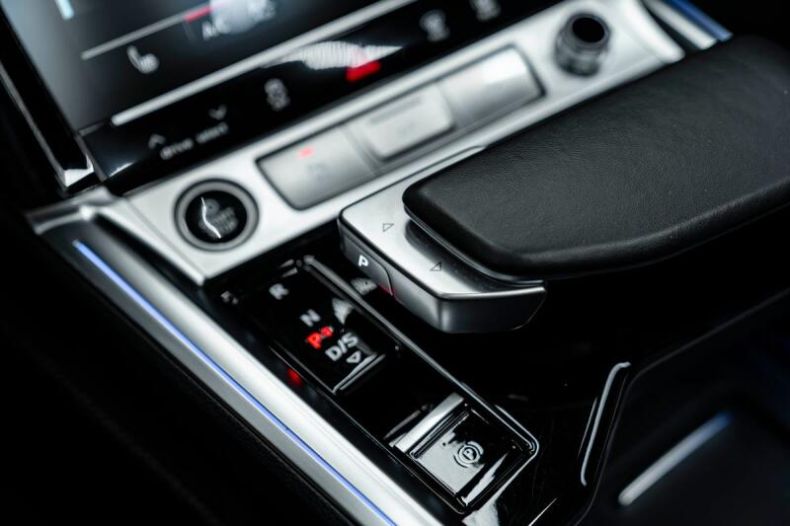 Audi Q8 e-tron - hlavní fotka