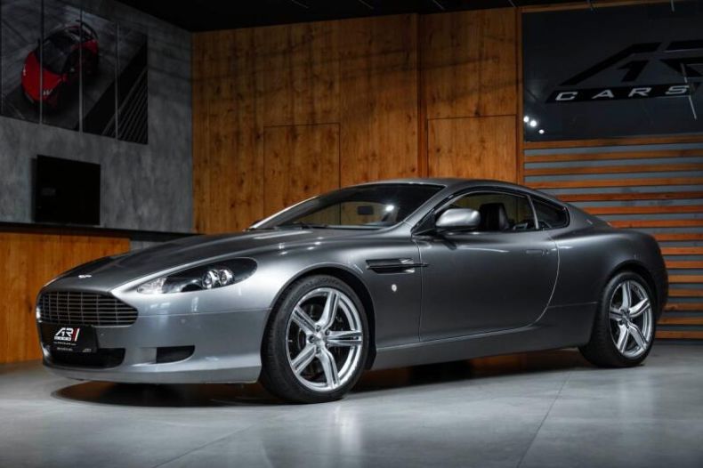 Aston Martin DB9 - hlavní foto