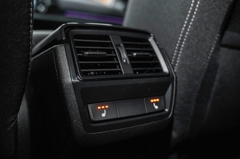 Škoda Karoq - hlavní fotka