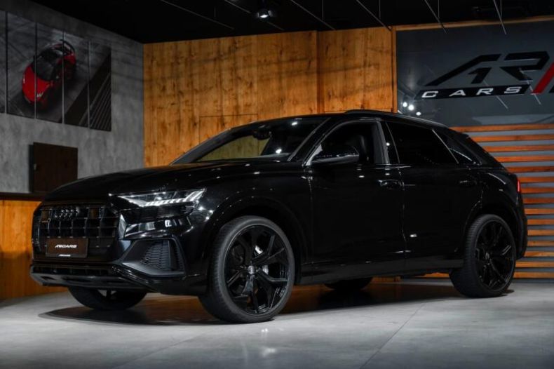 Audi Q8 - hlavní foto