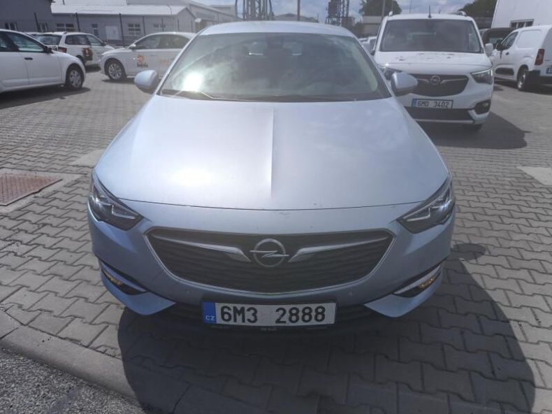 Opel Insignia - hlavní foto