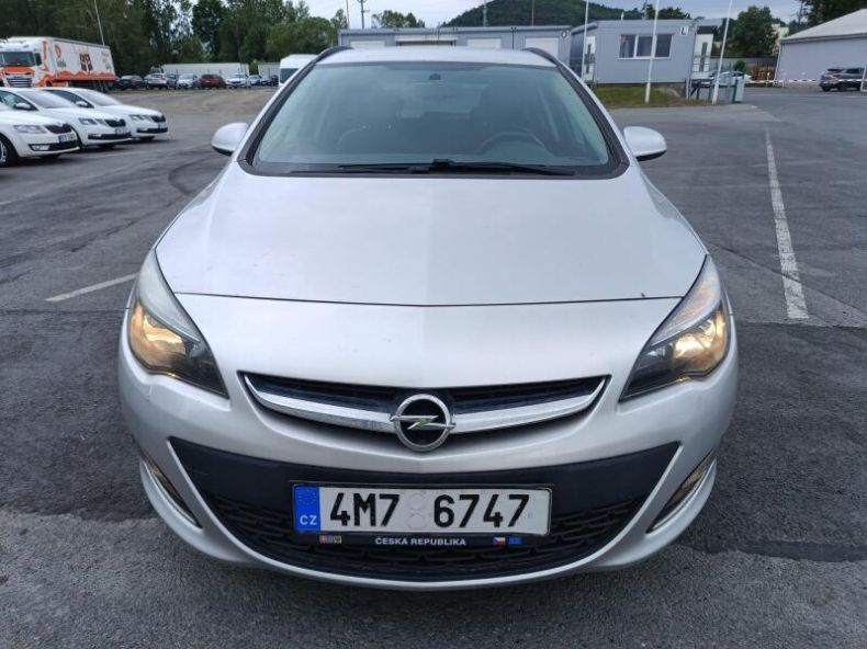 Opel Astra - hlavní fotka inzerátu