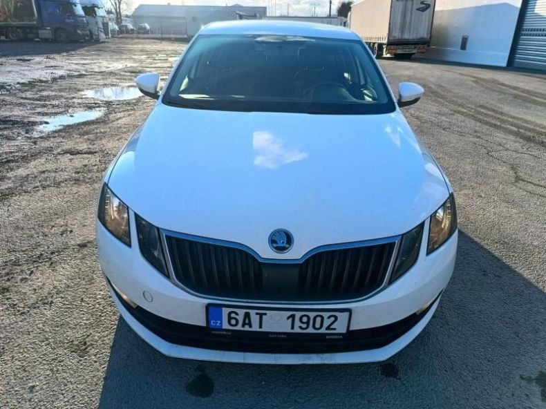 Škoda Octavia - hlavní foto