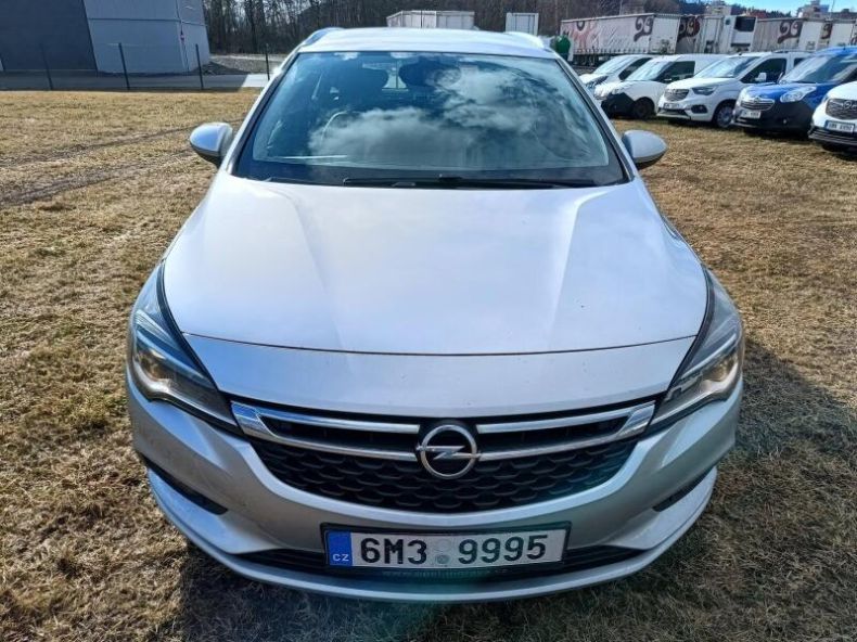 Opel Astra - hlavní fotka inzerátu