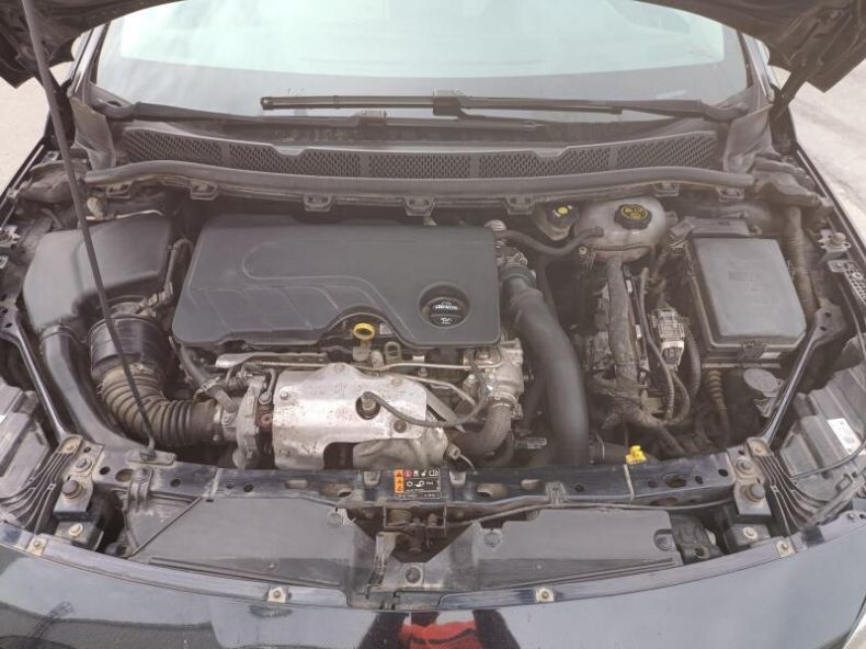 Opel Astra - hlavní fotka