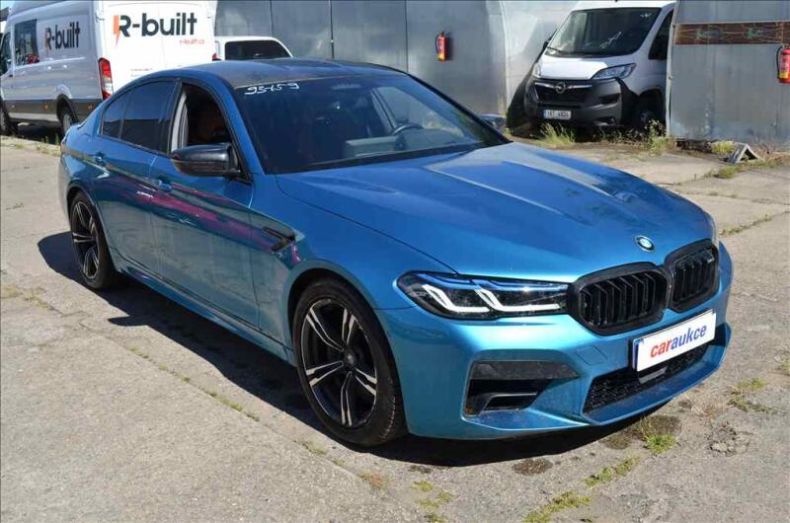 BMW M5 - hlavní fotka