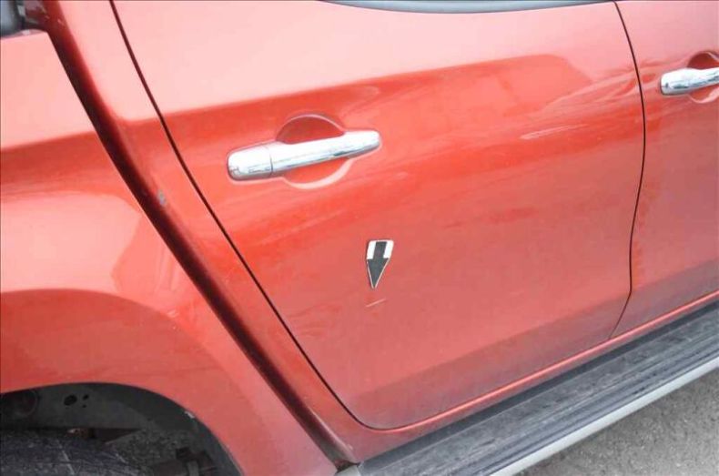 Mitsubishi L200 - hlavní fotka