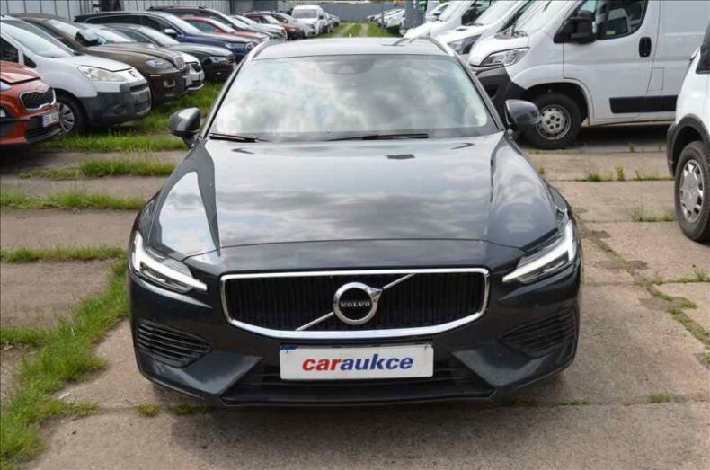Volvo V60 - hlavní fotka