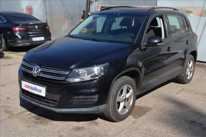 Volkswagen Tiguan - hlavní fotka inzerátu