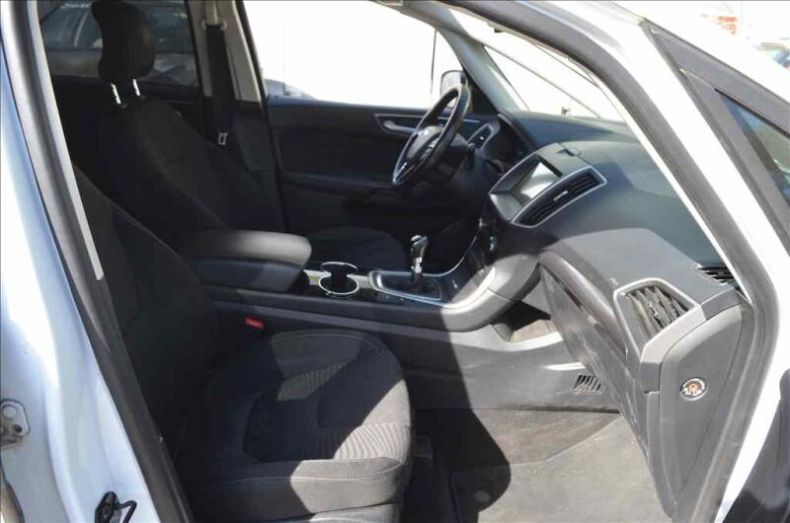 Ford S-MAX - hlavní fotka
