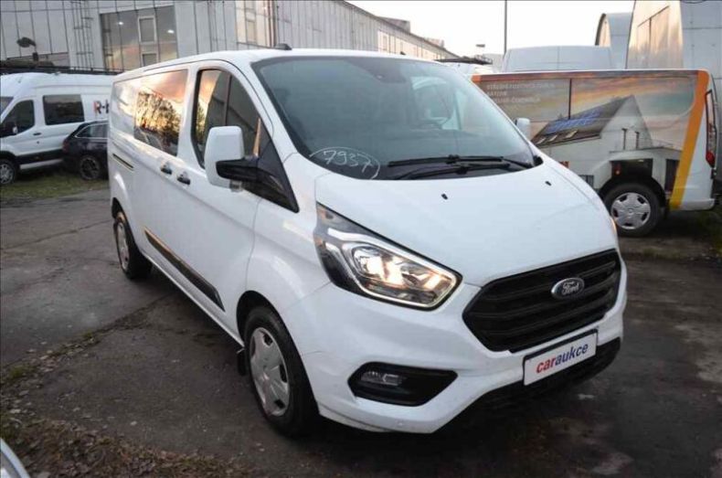 Ford Transit - hlavní fotka