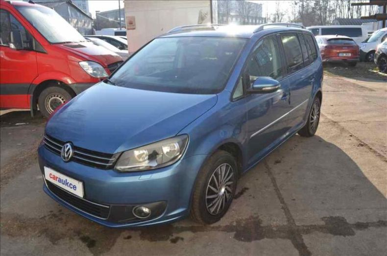 Volkswagen Touran - hlavní foto