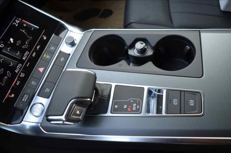 Audi A6 - hlavní fotka