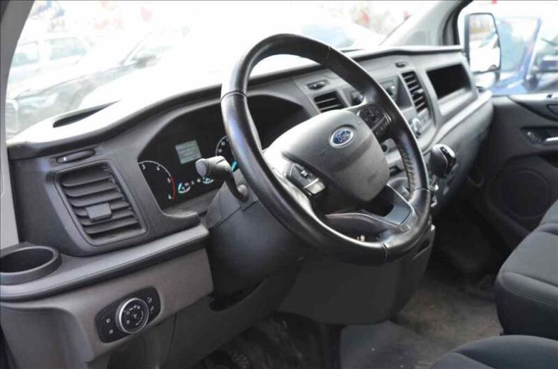 Ford Transit - hlavní fotka