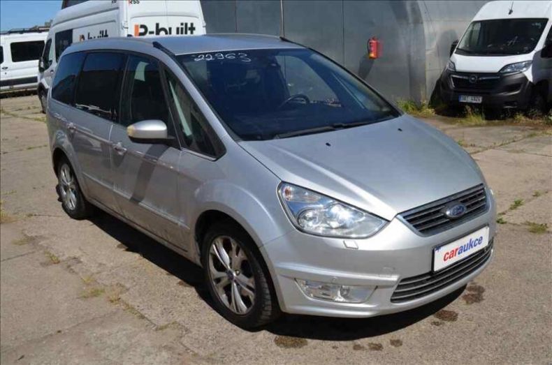 Ford Galaxy - hlavní fotka