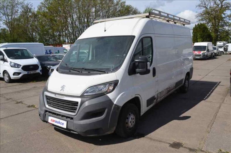 Peugeot Boxer - hlavní foto