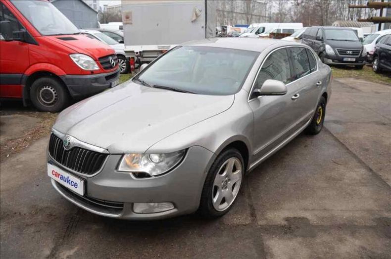 Škoda Superb - hlavní fotka inzerátu