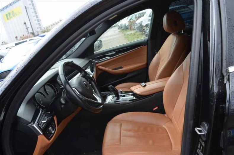 BMW Řada 5 - hlavní fotka