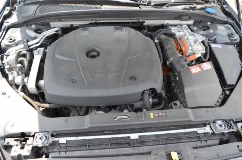 Volvo V60 - hlavní fotka