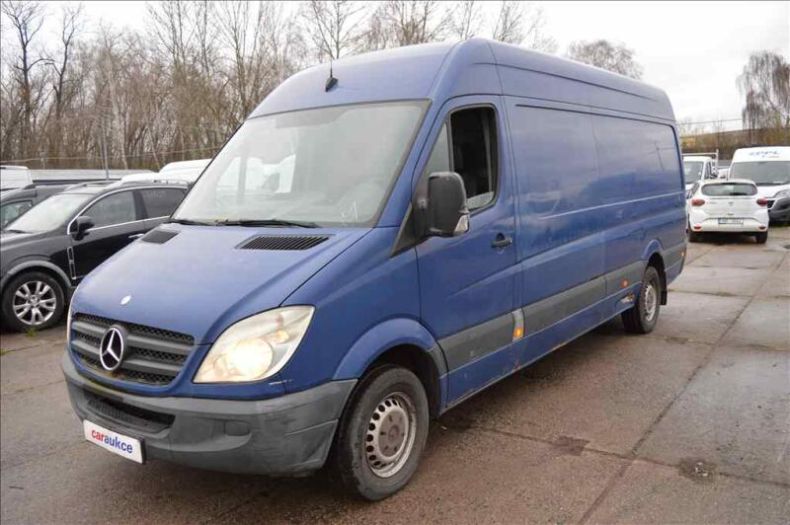 Mercedes Sprinter - hlavní foto