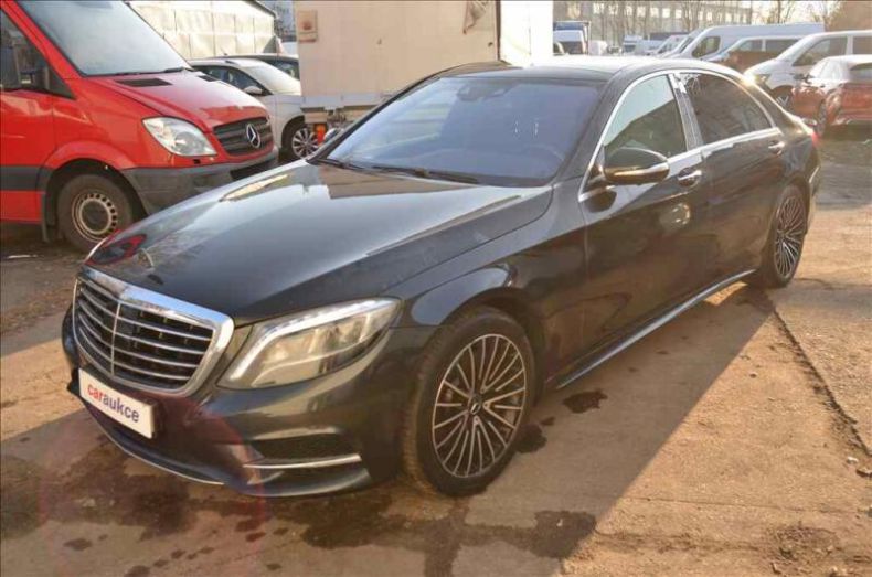 Mercedes Třída S - hlavní foto