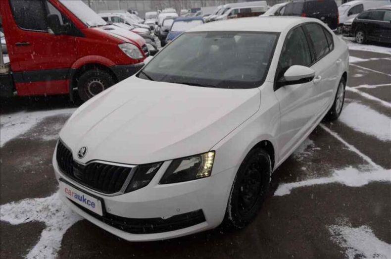 Škoda Octavia - hlavní foto