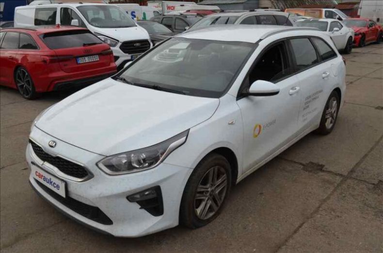 Kia Cee'd - hlavní foto