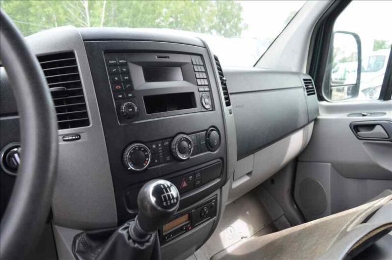 Volkswagen Crafter - hlavní fotka