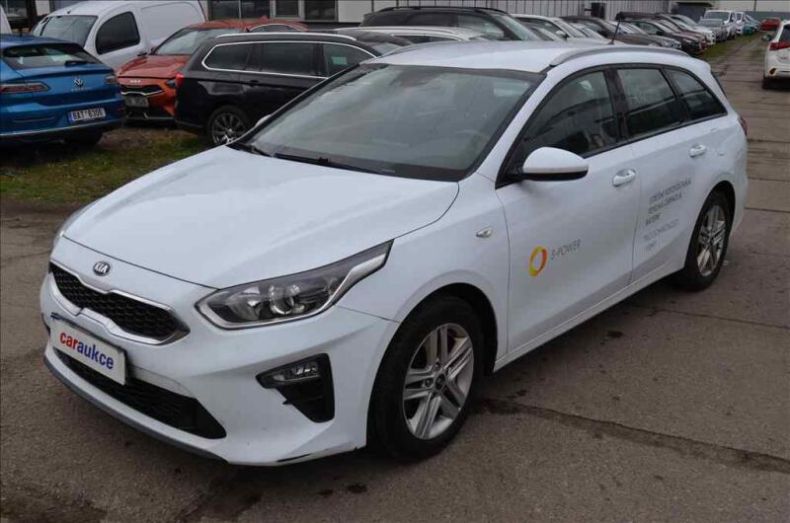 Kia Cee'd - hlavní foto