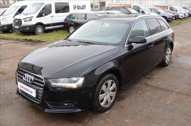 Audi A4 - hlavní foto