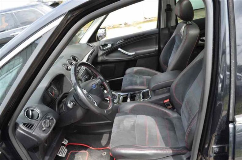 Ford S-MAX - hlavní fotka