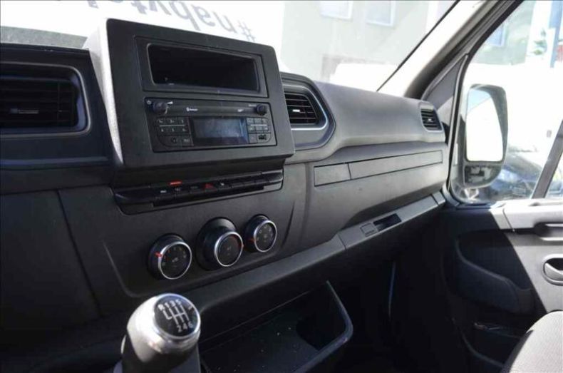 Renault Master - hlavní fotka