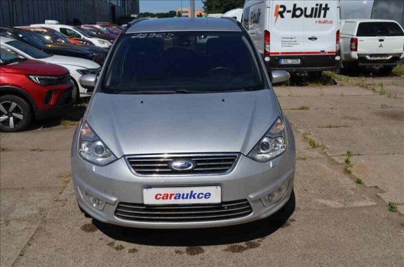 Ford Galaxy - hlavní fotka