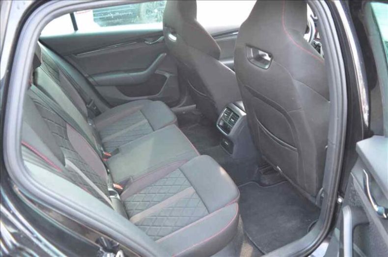 Škoda Octavia - hlavní fotka