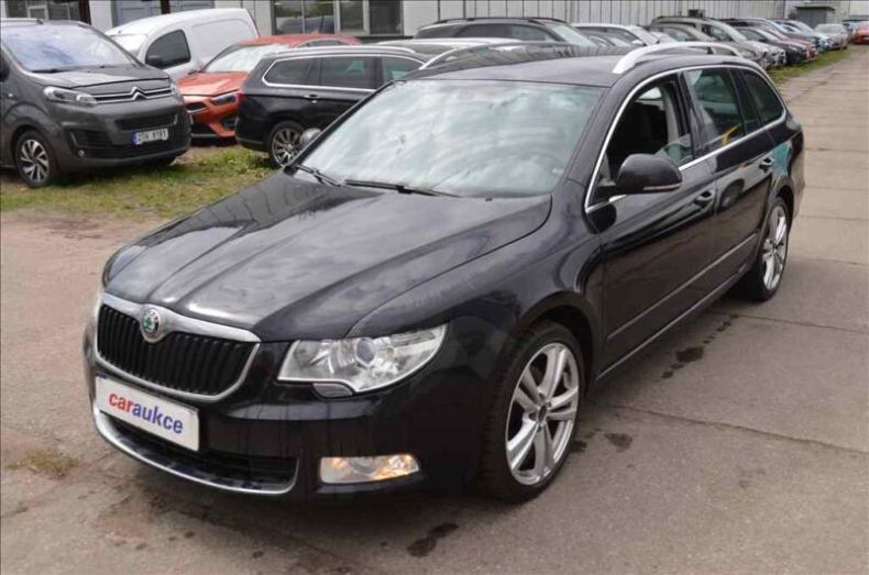 Škoda Superb - hlavní fotka inzerátu