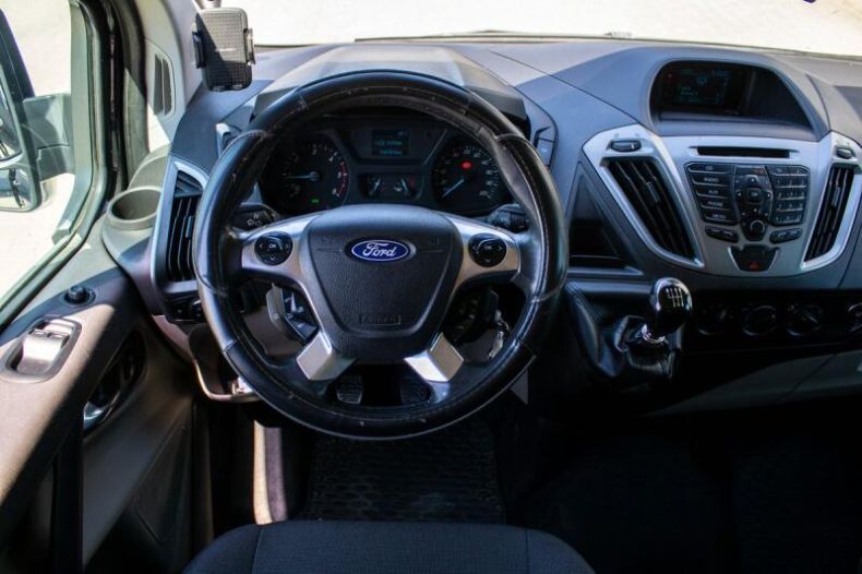 Ford Tourneo - hlavní fotka