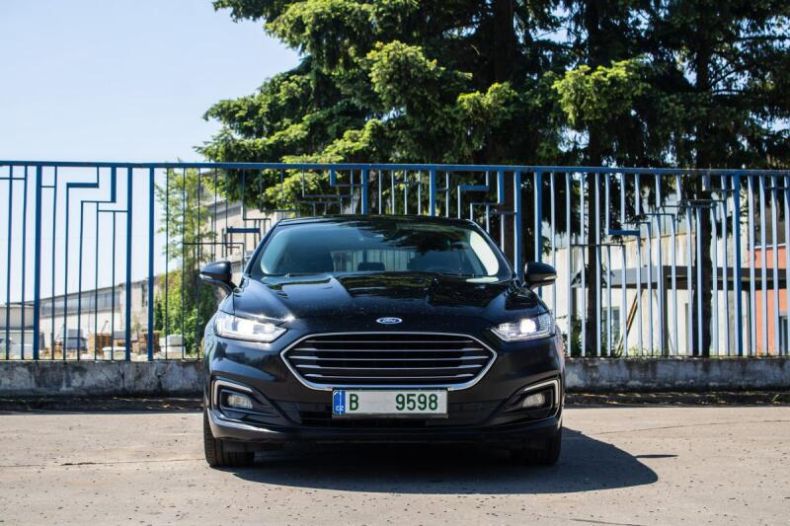 Ford Mondeo - hlavní fotka